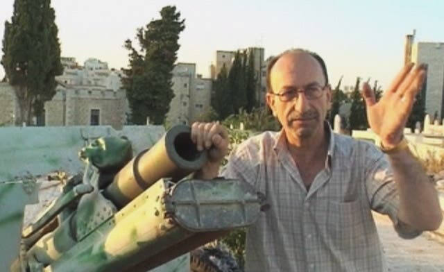 Jerusalem’s Ramadan observers break their fast to the sound of “cannon fire”