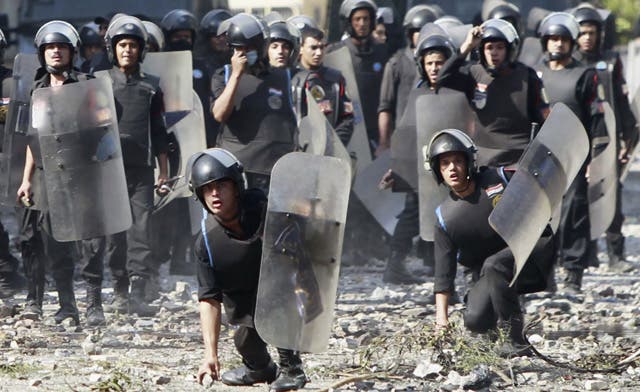 Clashes resume in Cairo as U.S. says anti-Islam film ‘disgusting, reprehensible’