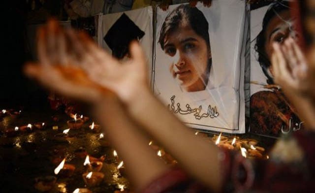 Afghan students pray for schoolgirl, Malala, shot in the head by Taliban