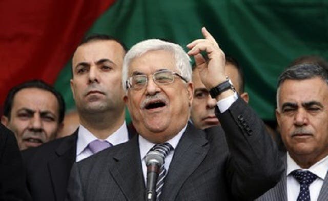 Abbas heads to New York ahead of U.N. bid, gets Hamas support