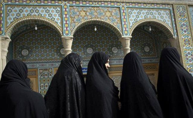 Iran pays Russian women technicians at Bushehr nuclear plant to wear hijab